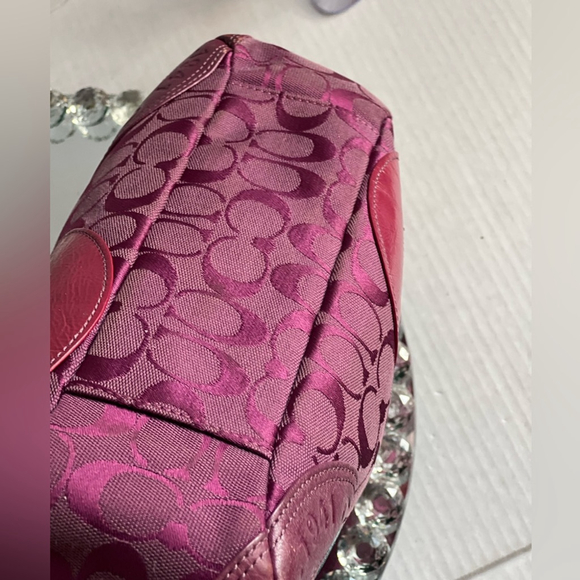 Coach signature Circle Patchwork Zip Tote Shoulder Bag Purple Leather Canvas - Picture 7 of 13